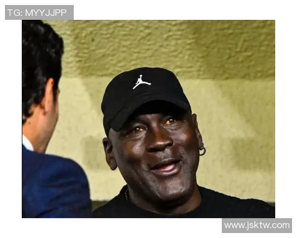 中国足球明星乔丹的传奇人生与职业生涯回顾