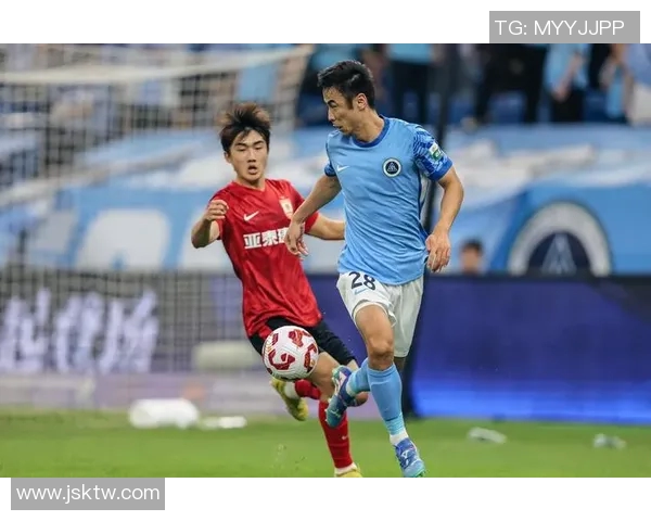 乐动体育携手足球培训机构共创青少年足球发展新未来